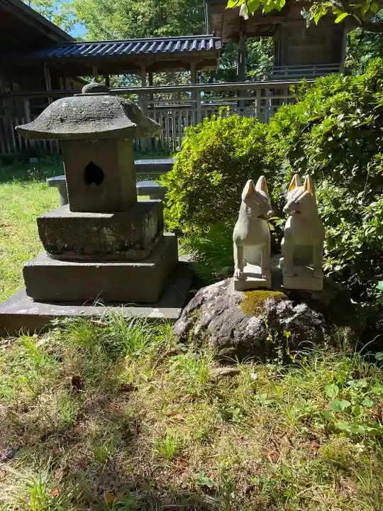 与次郎稲荷神社(秋田県)