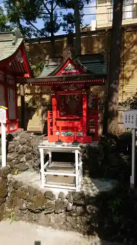 京濱伏見稲荷神社の末社・摂社