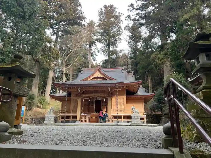 須山浅間神社の本殿・本堂