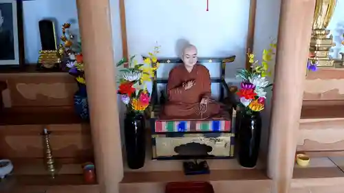 豊富温泉弘法大師堂の本殿・本堂