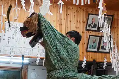 尻岸内八幡神社のお祭り