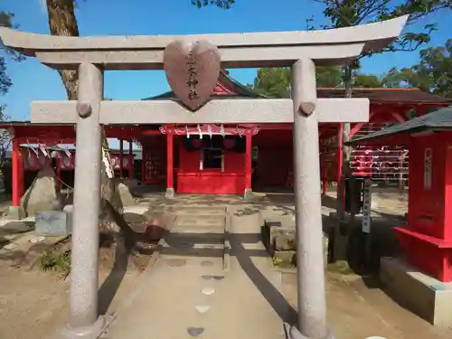 恋木神社の鳥居