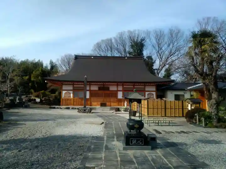 願成寺の本殿・本堂