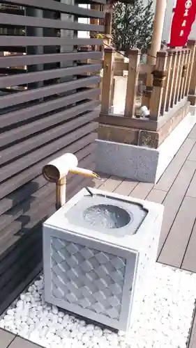 笠森稲荷の手水舎