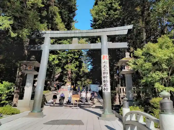 諏訪大社下社秋宮(長野県)