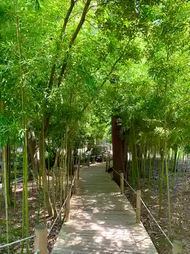 武蔵一宮氷川神社の庭園