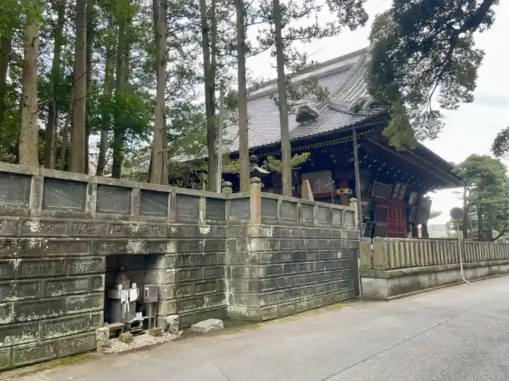 成田山光明堂の{uncategorized: "未分類", other: "その他", undefined: "問題あり", building: "その他建物", grave: "お墓", sacred_gate: "鳥居", guardian: "狛犬", statue: "像", buddha: "仏像", history: "歴史", nature: "自然", garden: "庭園", animal: "動物", pagoda: "塔", temizu: "手水舎", mountain_gate: "山門・神門", sanctuary: "本殿・本堂", subordinate: "末社・摂社", art: "芸術", scenery: "景色", jizo: "地蔵", ema: "絵馬", goshuin: "御朱印", omikuji: "おみくじ", items: "授与品その他", amulet: "お守り", goshuincho: "御朱印帳", eats: "食事", festival: "お祭り", votive_dance: "神楽", shichigosan: "七五三参", wedding: "結婚式", experience: "体験その他", initially: "初詣", around: "周辺", anti_infection: "感染症対策"}