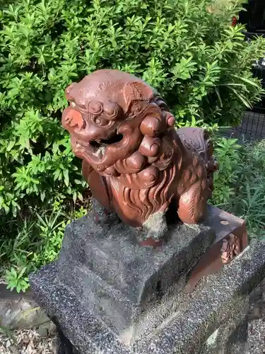 天王社（角崎町）の狛犬
