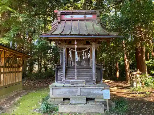 磯部稲村神社の末社