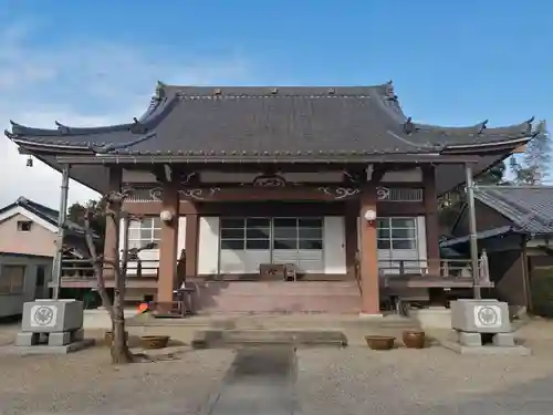 神宮寺の本殿・本堂