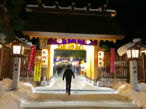 西根神社の山門・神門