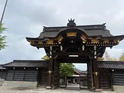 勝興寺(富山県)