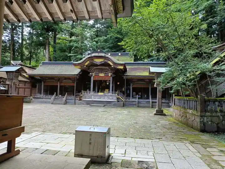 諏訪大社の本殿・本堂