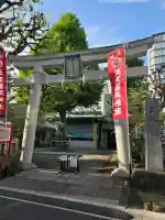 矢先稲荷神社の{uncategorized: "未分類", other: "その他", undefined: "問題あり", building: "その他建物", grave: "お墓", sacred_gate: "鳥居", guardian: "狛犬", statue: "像", buddha: "仏像", history: "歴史", nature: "自然", garden: "庭園", animal: "動物", pagoda: "塔", temizu: "手水舎", mountain_gate: "山門・神門", sanctuary: "本殿・本堂", subordinate: "末社・摂社", art: "芸術", scenery: "景色", jizo: "地蔵", ema: "絵馬", goshuin: "御朱印", omikuji: "おみくじ", items: "授与品その他", amulet: "お守り", goshuincho: "御朱印帳", eats: "食事", festival: "お祭り", votive_dance: "神楽", shichigosan: "七五三参", wedding: "結婚式", experience: "体験その他", initially: "初詣", around: "周辺", anti_infection: "感染症対策"}