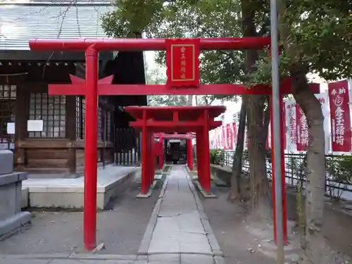 神明社の鳥居