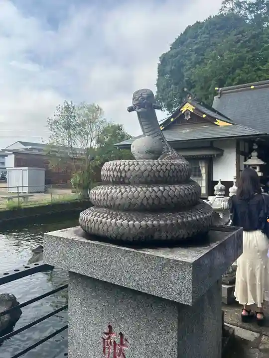 白蛇辨財天(栃木県)