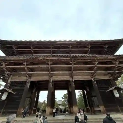 東大寺の{uncategorized: "未分類", other: "その他", undefined: "問題あり", building: "その他建物", grave: "お墓", sacred_gate: "鳥居", guardian: "狛犬", statue: "像", buddha: "仏像", history: "歴史", nature: "自然", garden: "庭園", animal: "動物", pagoda: "塔", temizu: "手水舎", mountain_gate: "山門・神門", sanctuary: "本殿・本堂", subordinate: "末社・摂社", art: "芸術", scenery: "景色", jizo: "地蔵", ema: "絵馬", goshuin: "御朱印", omikuji: "おみくじ", items: "授与品その他", amulet: "お守り", goshuincho: "御朱印帳", eats: "食事", festival: "お祭り", votive_dance: "神楽", shichigosan: "七五三参", wedding: "結婚式", experience: "体験その他", initially: "初詣", around: "周辺", anti_infection: "感染症対策"}