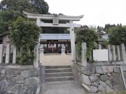 白山比咩神社の鳥居