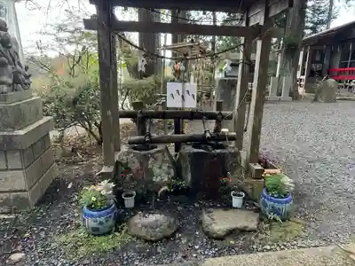 坪沼八幡神社の手水舎