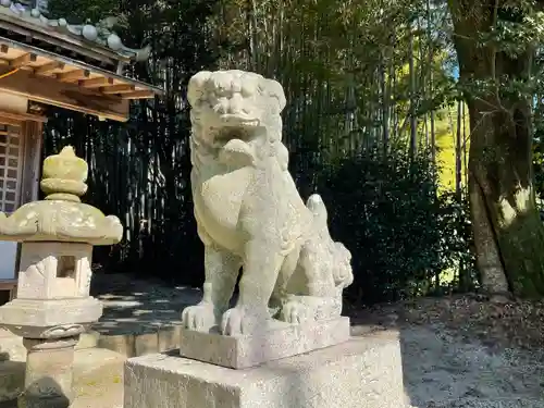 太神社の狛犬