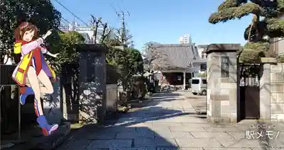 法善寺の山門・神門