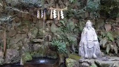 石鎚神社 口之宮 本社の像
