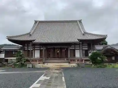 長泉寺の本殿