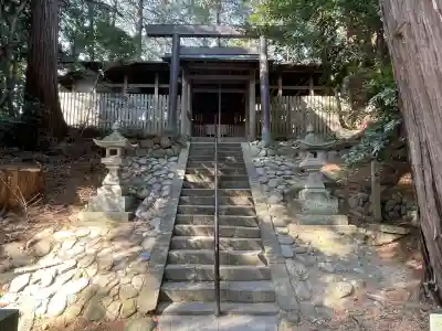須加神社の{uncategorized: "未分類", other: "その他", undefined: "問題あり", building: "その他建物", grave: "お墓", sacred_gate: "鳥居", guardian: "狛犬", statue: "像", buddha: "仏像", history: "歴史", nature: "自然", garden: "庭園", animal: "動物", pagoda: "塔", temizu: "手水舎", mountain_gate: "山門・神門", sanctuary: "本殿・本堂", subordinate: "末社・摂社", art: "芸術", scenery: "景色", jizo: "地蔵", ema: "絵馬", goshuin: "御朱印", omikuji: "おみくじ", items: "授与品その他", amulet: "お守り", goshuincho: "御朱印帳", eats: "食事", festival: "お祭り", votive_dance: "神楽", shichigosan: "七五三参", wedding: "結婚式", experience: "体験その他", initially: "初詣", around: "周辺", anti_infection: "感染症対策"}