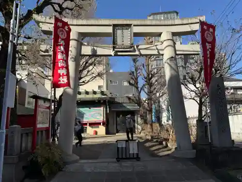 矢先稲荷神社の{uncategorized: "未分類", other: "その他", undefined: "問題あり", building: "その他建物", grave: "お墓", sacred_gate: "鳥居", guardian: "狛犬", statue: "像", buddha: "仏像", history: "歴史", nature: "自然", garden: "庭園", animal: "動物", pagoda: "塔", temizu: "手水舎", mountain_gate: "山門・神門", sanctuary: "本殿・本堂", subordinate: "末社・摂社", art: "芸術", scenery: "景色", jizo: "地蔵", ema: "絵馬", goshuin: "御朱印", omikuji: "おみくじ", items: "授与品その他", amulet: "お守り", goshuincho: "御朱印帳", eats: "食事", festival: "お祭り", votive_dance: "神楽", shichigosan: "七五三参", wedding: "結婚式", experience: "体験その他", initially: "初詣", around: "周辺", anti_infection: "感染症対策"}