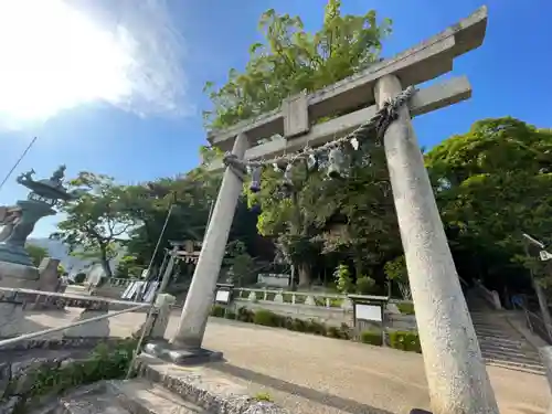 山﨑八幡宮の鳥居