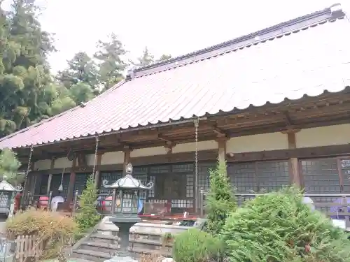 光丸山 法輪寺の本殿・本堂