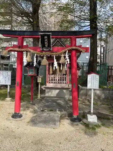 久保神社の末社