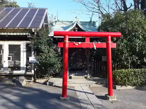 稲毛神社の鳥居