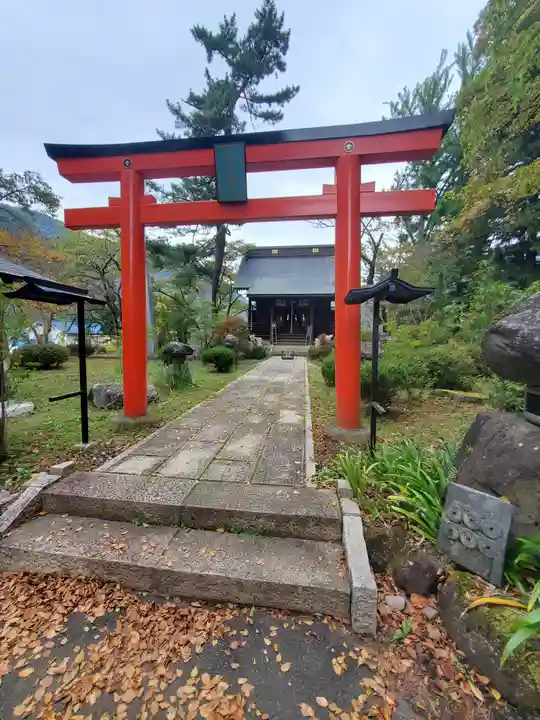 山家神社の末社・摂社