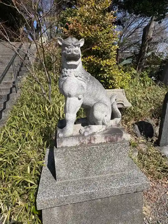 白旗神社の{uncategorized: "未分類", other: "その他", undefined: "問題あり", building: "その他建物", grave: "お墓", sacred_gate: "鳥居", guardian: "狛犬", statue: "像", buddha: "仏像", history: "歴史", nature: "自然", garden: "庭園", animal: "動物", pagoda: "塔", temizu: "手水舎", mountain_gate: "山門・神門", sanctuary: "本殿・本堂", subordinate: "末社・摂社", art: "芸術", scenery: "景色", jizo: "地蔵", ema: "絵馬", goshuin: "御朱印", omikuji: "おみくじ", items: "授与品その他", amulet: "お守り", goshuincho: "御朱印帳", eats: "食事", festival: "お祭り", votive_dance: "神楽", shichigosan: "七五三参", wedding: "結婚式", experience: "体験その他", initially: "初詣", around: "周辺", anti_infection: "感染症対策"}