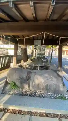 飛幡八幡宮の{uncategorized: "未分類", other: "その他", undefined: "問題あり", building: "その他建物", grave: "お墓", sacred_gate: "鳥居", guardian: "狛犬", statue: "像", buddha: "仏像", history: "歴史", nature: "自然", garden: "庭園", animal: "動物", pagoda: "塔", temizu: "手水舎", mountain_gate: "山門・神門", sanctuary: "本殿・本堂", subordinate: "末社・摂社", art: "芸術", scenery: "景色", jizo: "地蔵", ema: "絵馬", goshuin: "御朱印", omikuji: "おみくじ", items: "授与品その他", amulet: "お守り", goshuincho: "御朱印帳", eats: "食事", festival: "お祭り", votive_dance: "神楽", shichigosan: "七五三参", wedding: "結婚式", experience: "体験その他", initially: "初詣", around: "周辺", anti_infection: "感染症対策"}