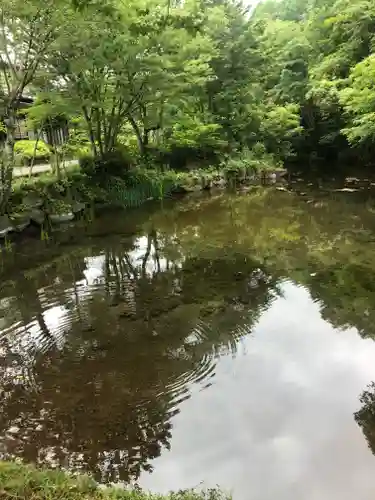 淺間神社（忍野八海）の周辺