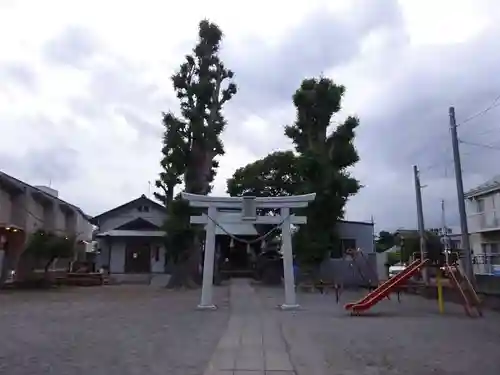 春日神社（下妙典）の鳥居