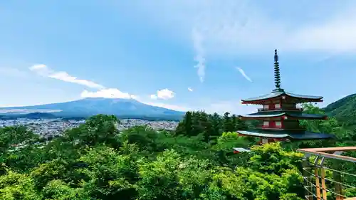 新倉富士浅間神社の景色