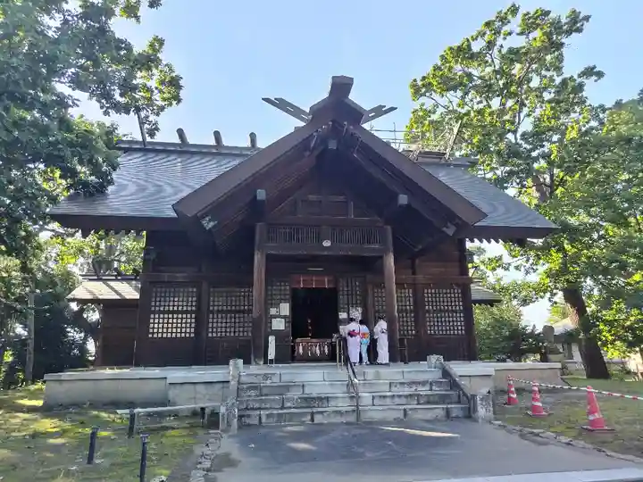 東川神社の本殿・本堂