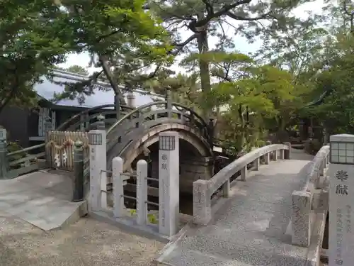 西宮神社の庭園