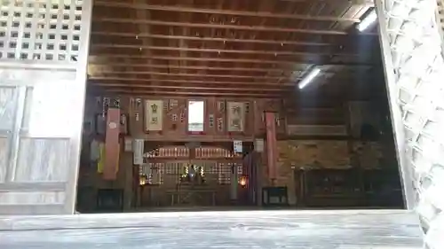 亀岡八幡宮の本殿・本堂