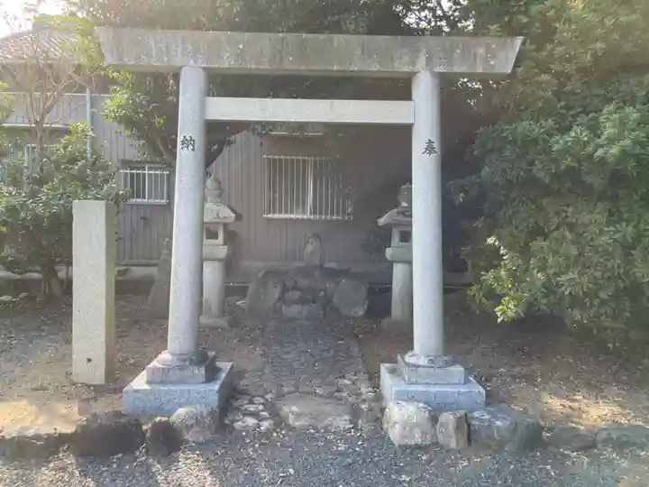八柱神社の末社・摂社