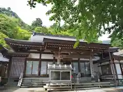 慈眼寺の本殿