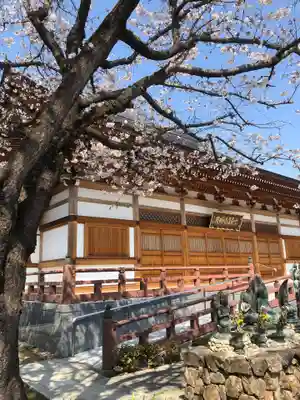 滿福密寺の本殿・本堂