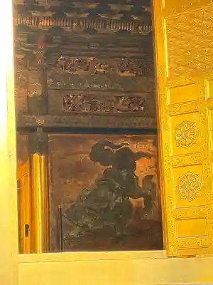 上野東照宮の{uncategorized: "未分類", other: "その他", undefined: "問題あり", building: "その他建物", grave: "お墓", sacred_gate: "鳥居", guardian: "狛犬", statue: "像", buddha: "仏像", history: "歴史", nature: "自然", garden: "庭園", animal: "動物", pagoda: "塔", temizu: "手水舎", mountain_gate: "山門・神門", sanctuary: "本殿・本堂", subordinate: "末社・摂社", art: "芸術", scenery: "景色", jizo: "地蔵", ema: "絵馬", goshuin: "御朱印", omikuji: "おみくじ", items: "授与品その他", amulet: "お守り", goshuincho: "御朱印帳", eats: "食事", festival: "お祭り", votive_dance: "神楽", shichigosan: "七五三参", wedding: "結婚式", experience: "体験その他", initially: "初詣", around: "周辺", anti_infection: "感染症対策"}