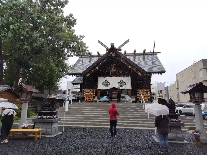 札幌諏訪神社の本殿・本堂