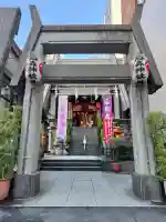烏森神社の{uncategorized: "未分類", other: "その他", undefined: "問題あり", building: "その他建物", grave: "お墓", sacred_gate: "鳥居", guardian: "狛犬", statue: "像", buddha: "仏像", history: "歴史", nature: "自然", garden: "庭園", animal: "動物", pagoda: "塔", temizu: "手水舎", mountain_gate: "山門・神門", sanctuary: "本殿・本堂", subordinate: "末社・摂社", art: "芸術", scenery: "景色", jizo: "地蔵", ema: "絵馬", goshuin: "御朱印", omikuji: "おみくじ", items: "授与品その他", amulet: "お守り", goshuincho: "御朱印帳", eats: "食事", festival: "お祭り", votive_dance: "神楽", shichigosan: "七五三参", wedding: "結婚式", experience: "体験その他", initially: "初詣", around: "周辺", anti_infection: "感染症対策"}