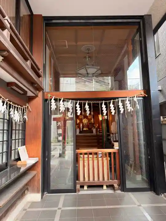 松島神社の{uncategorized: "未分類", other: "その他", undefined: "問題あり", building: "その他建物", grave: "お墓", sacred_gate: "鳥居", guardian: "狛犬", statue: "像", buddha: "仏像", history: "歴史", nature: "自然", garden: "庭園", animal: "動物", pagoda: "塔", temizu: "手水舎", mountain_gate: "山門・神門", sanctuary: "本殿・本堂", subordinate: "末社・摂社", art: "芸術", scenery: "景色", jizo: "地蔵", ema: "絵馬", goshuin: "御朱印", omikuji: "おみくじ", items: "授与品その他", amulet: "お守り", goshuincho: "御朱印帳", eats: "食事", festival: "お祭り", votive_dance: "神楽", shichigosan: "七五三参", wedding: "結婚式", experience: "体験その他", initially: "初詣", around: "周辺", anti_infection: "感染症対策"}