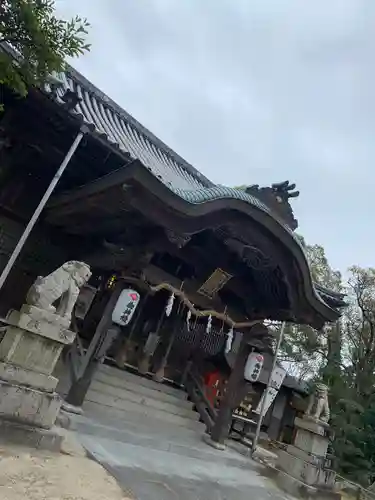 降松神社の本殿